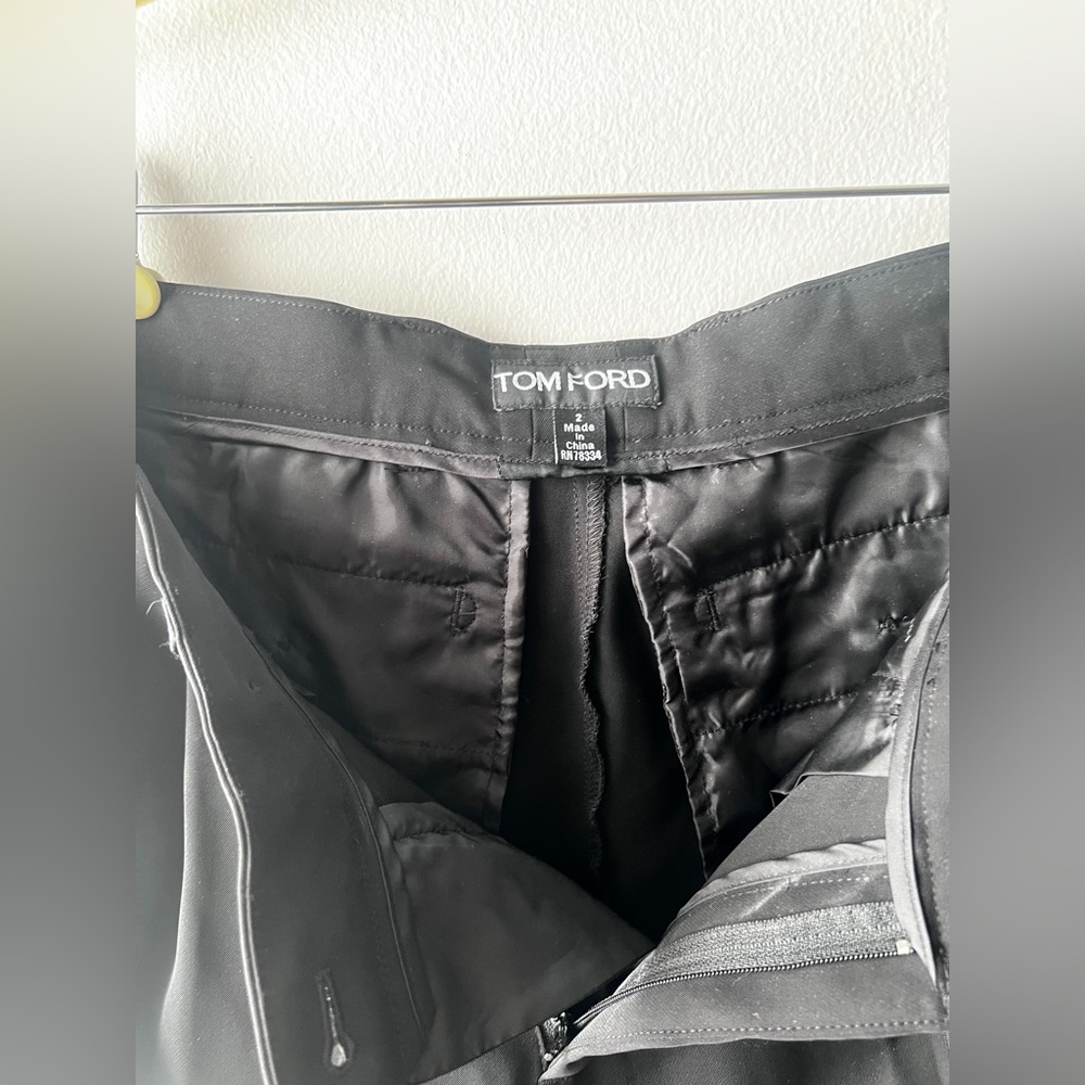 SOLD // Authentic - Tom Ford dress pants - size 2 US - NWOT - Picture 6 of 8